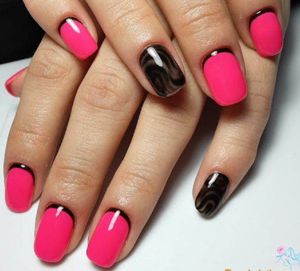маникюр розовый с черным на короткие ногти