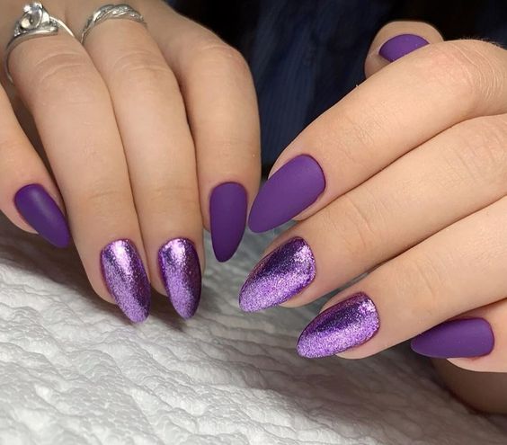 Фиолетовый маникюр на короткие ногти