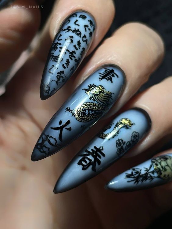 Дизайн ногтей с драконом